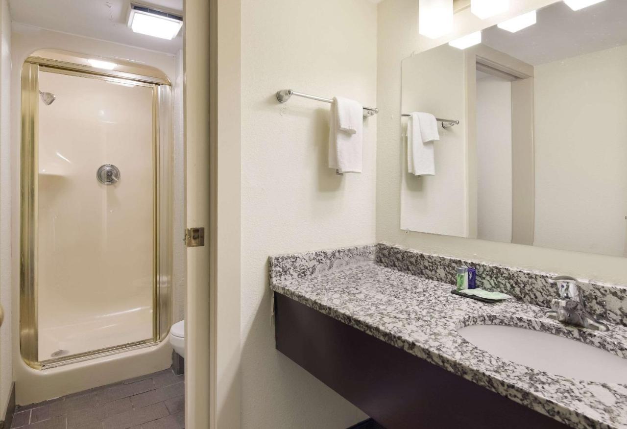 Sleep Inn Tanglewood Roanoke Eksteriør bilde